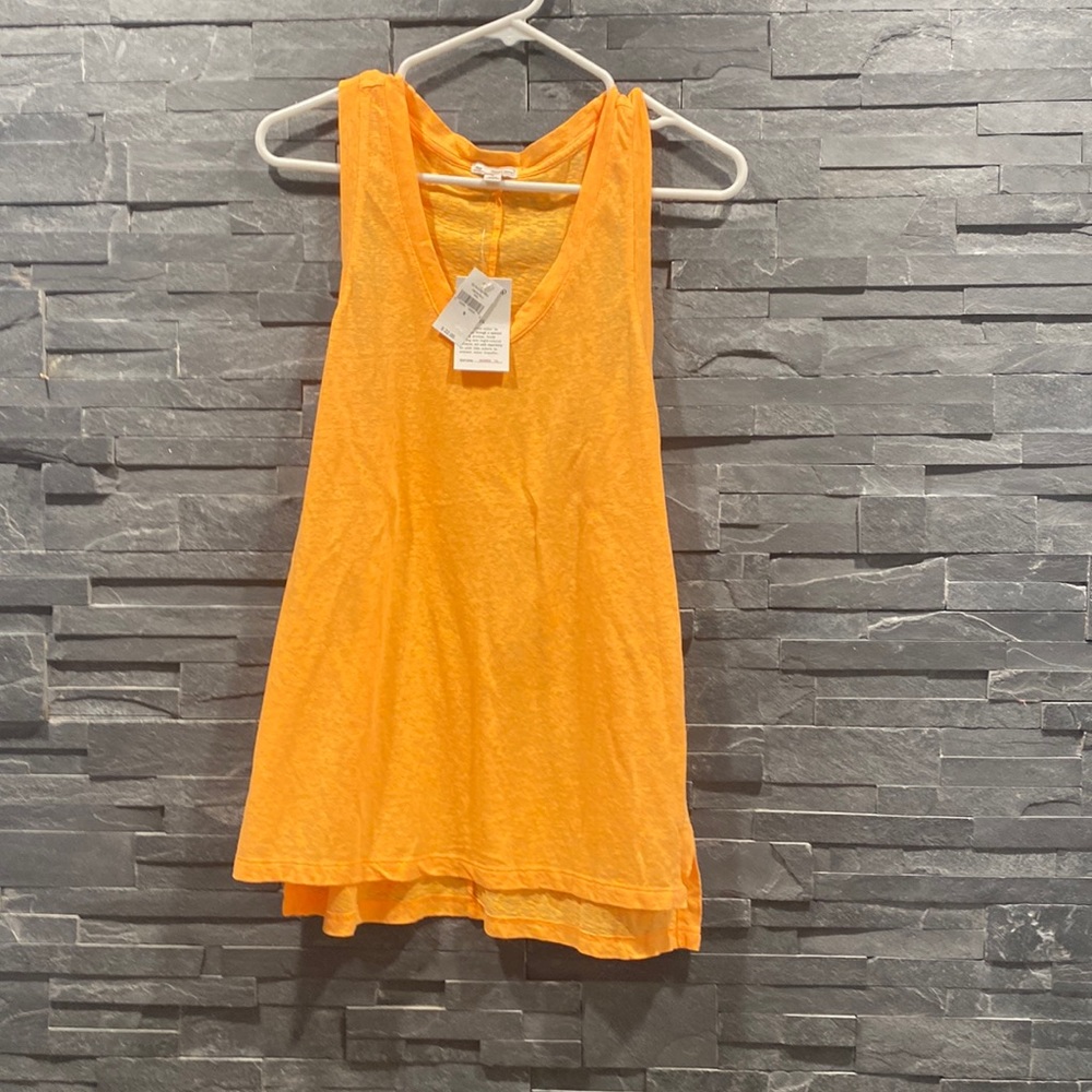 Gap Tank Top
